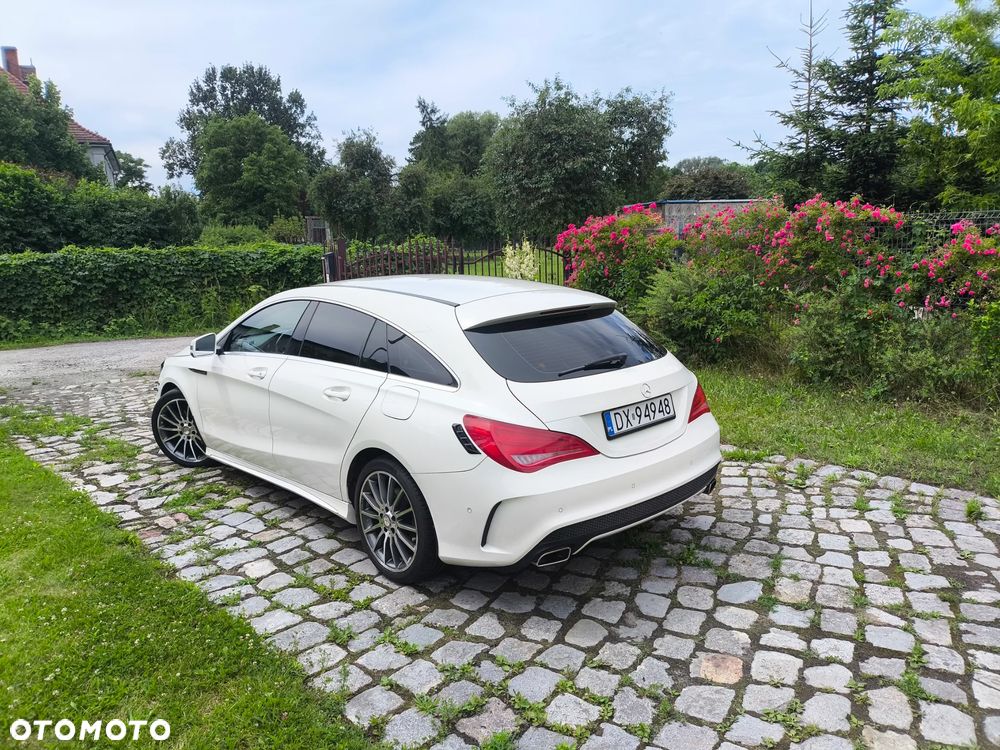 Mercedes-Benz CLA 200 7G-DCT AMG Line - 17