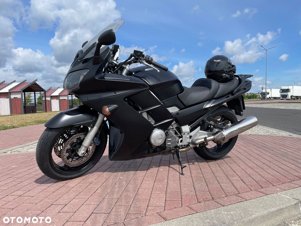 Yamaha FJR - 1