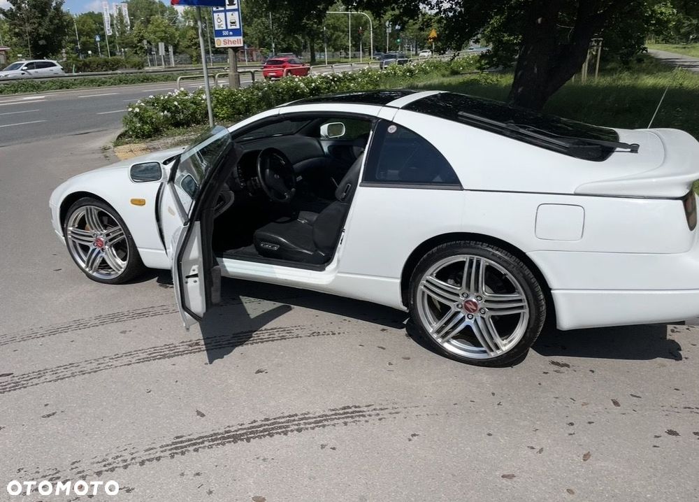 Nissan 300 ZX - 13
