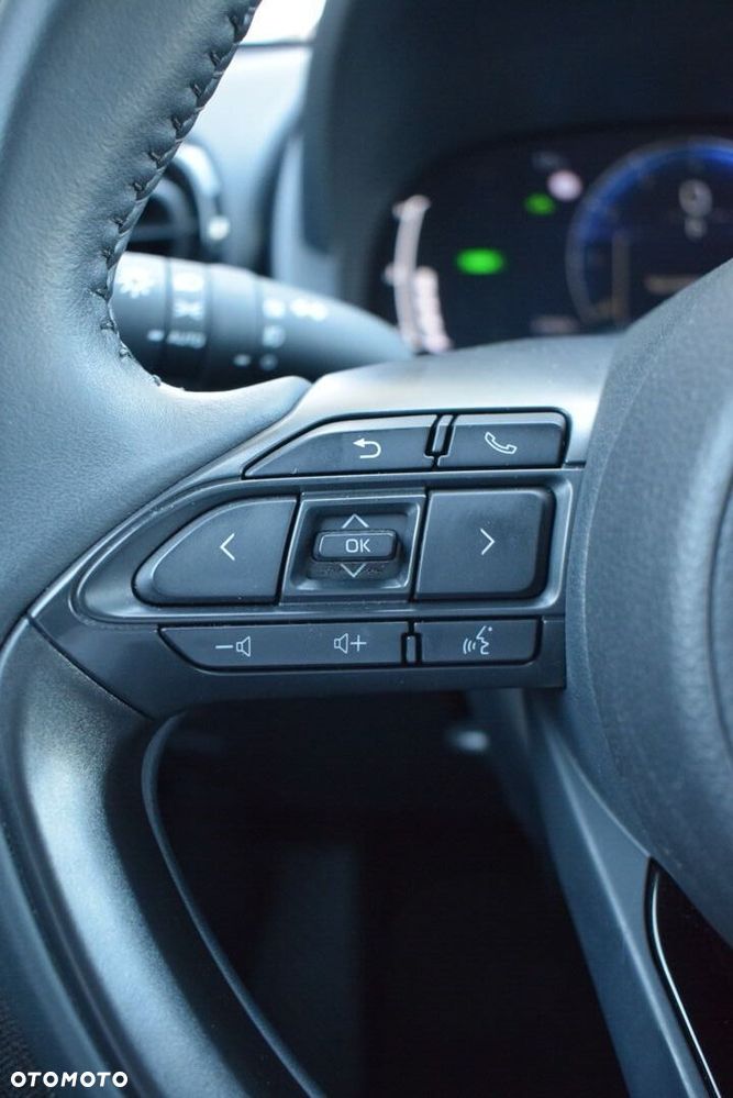 Toyota Yaris Cross Hybrid 1.5 Style - 19