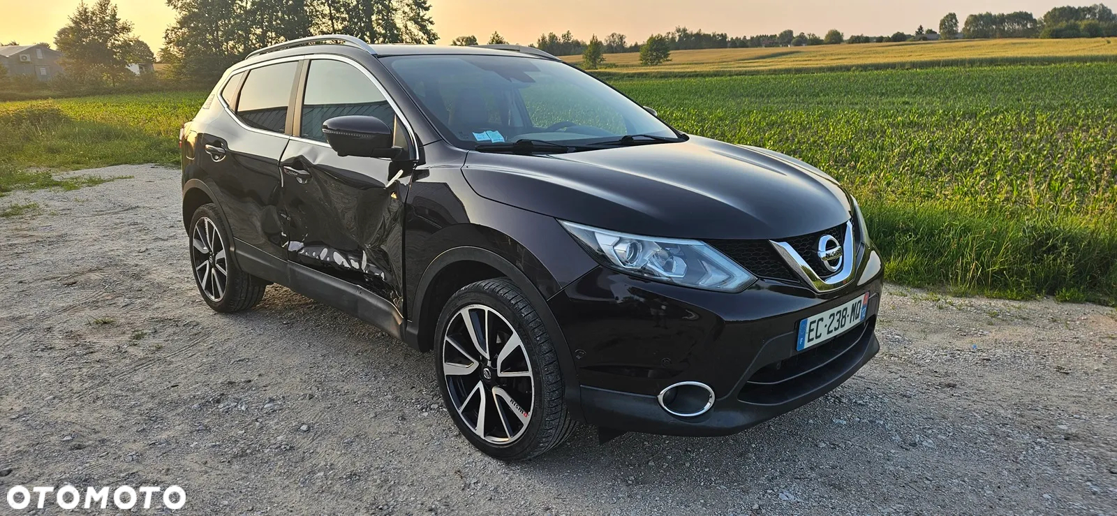 Nissan Qashqai - 2
