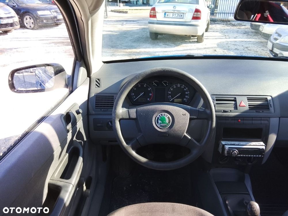 Skoda Fabia - 8