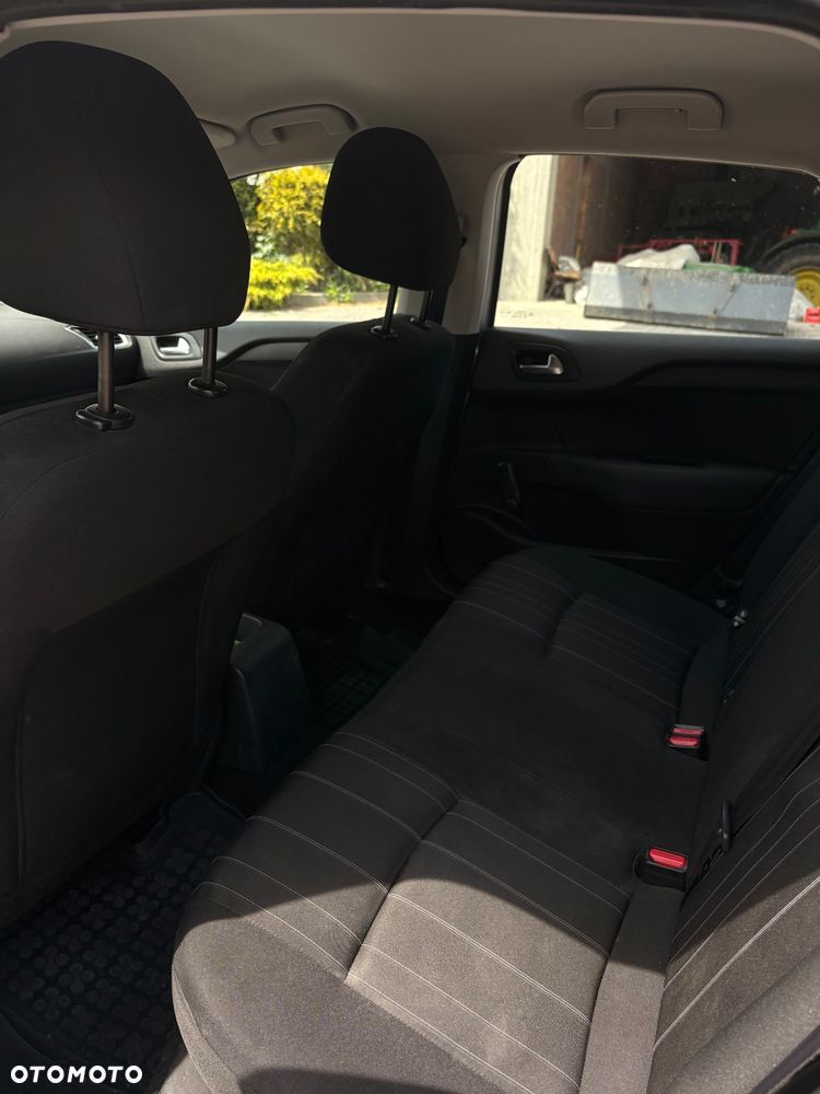 Citroën C4 1.6 HDi Attraction - 10