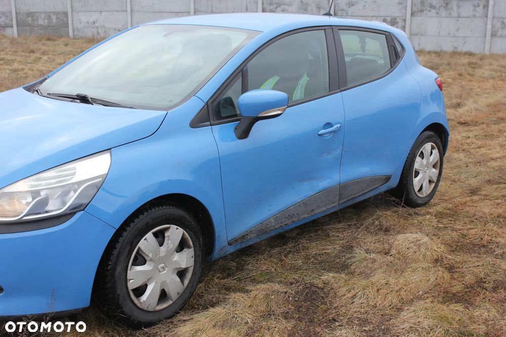 Renault Clio - 2