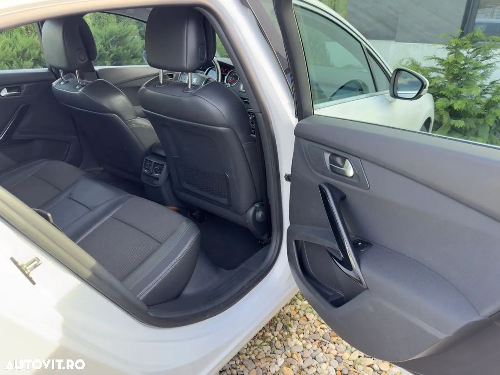 Peugeot 508 1.6 THP Allure - 26