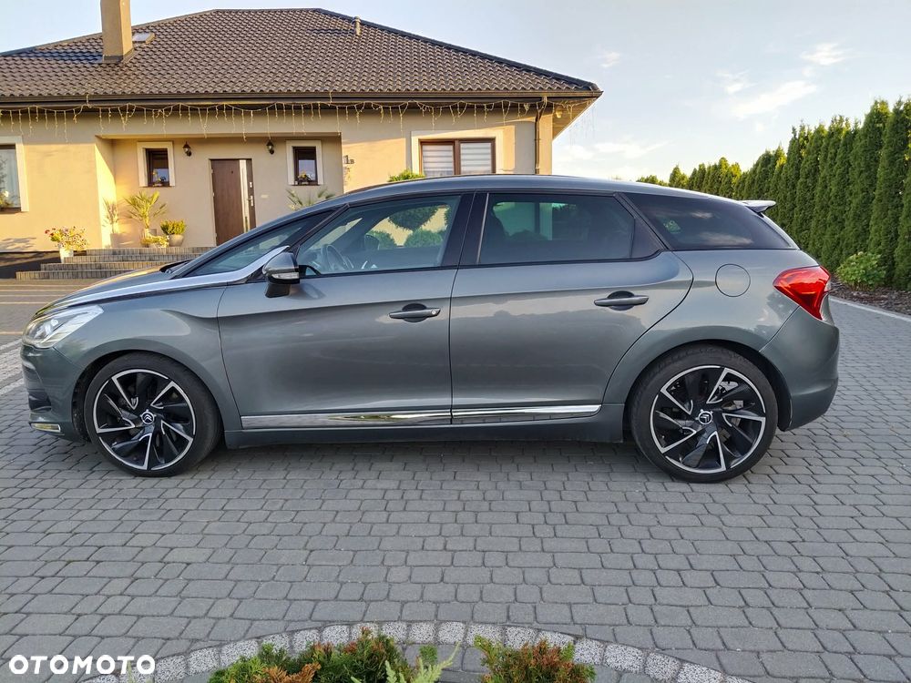 Citroën DS5 2.0 HDi SportChic - 5