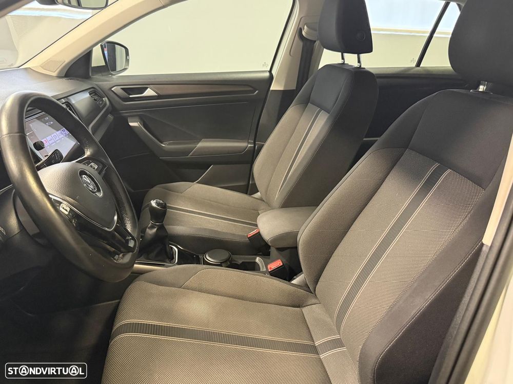 Volkswagen T-Roc 1.5 TSI Style — fotografia 8