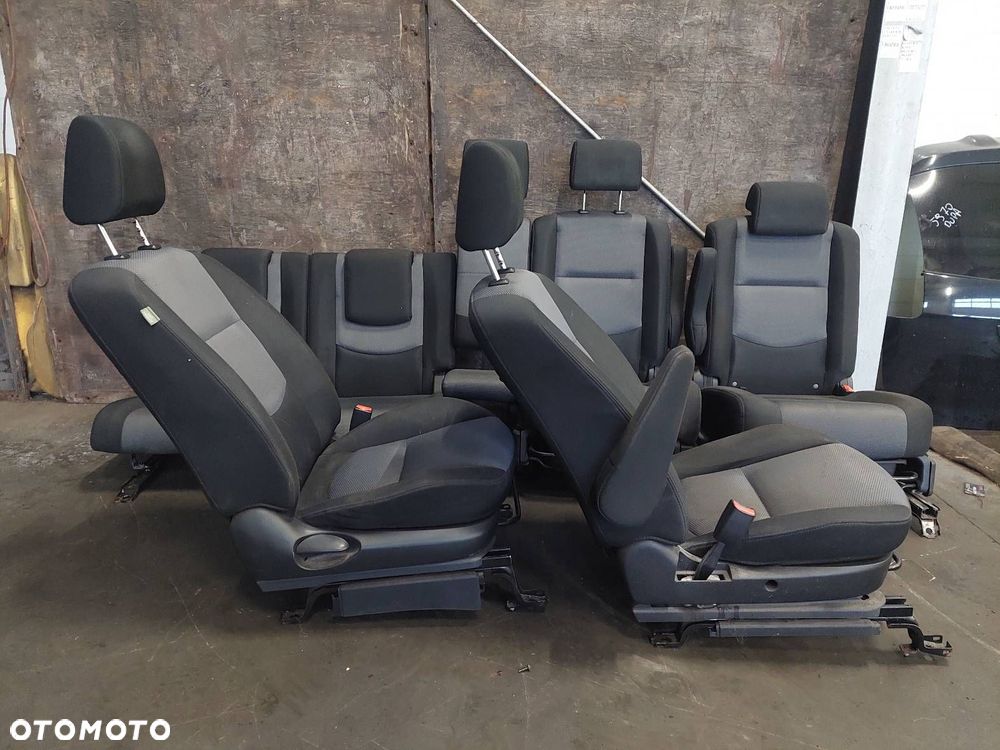 FOTELE KOMPLET LEWY PRAWY KANAPA + TRZECI RZĄD MAZDA 5 I - 3