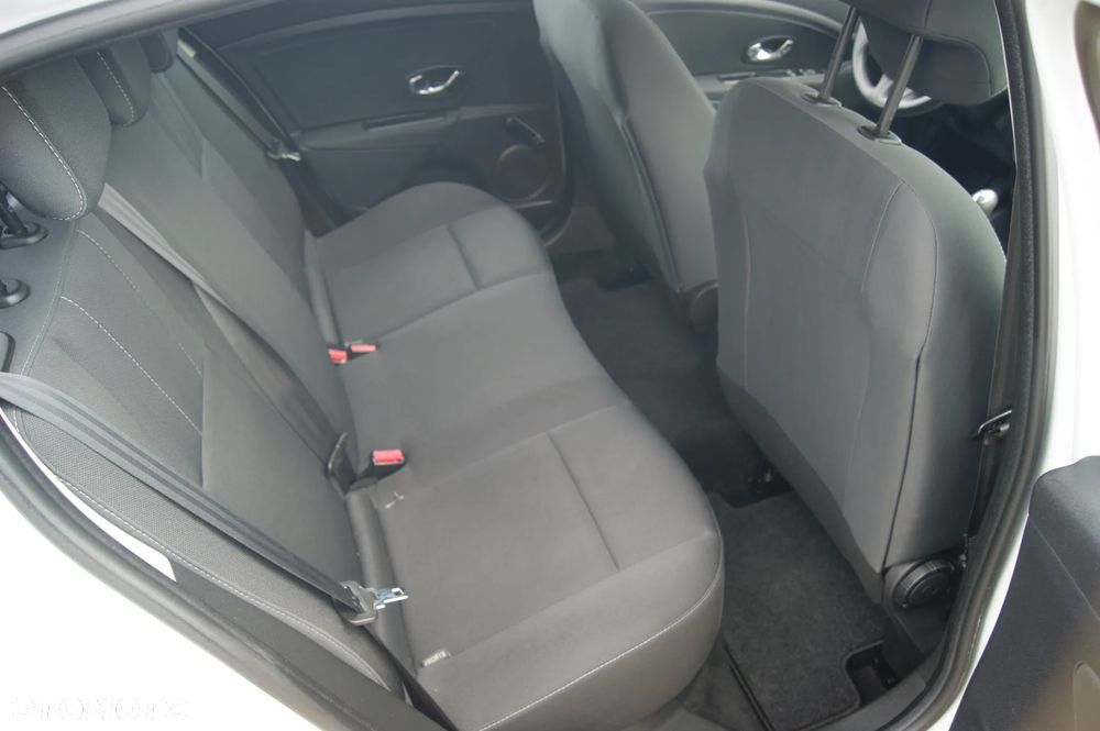 Renault Megane 1.6 16V 100 Authentique - 17