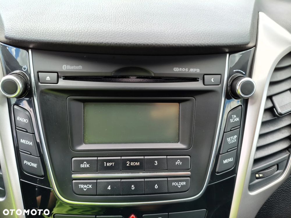 Hyundai i30 i30cw 1.4 Classic - 26