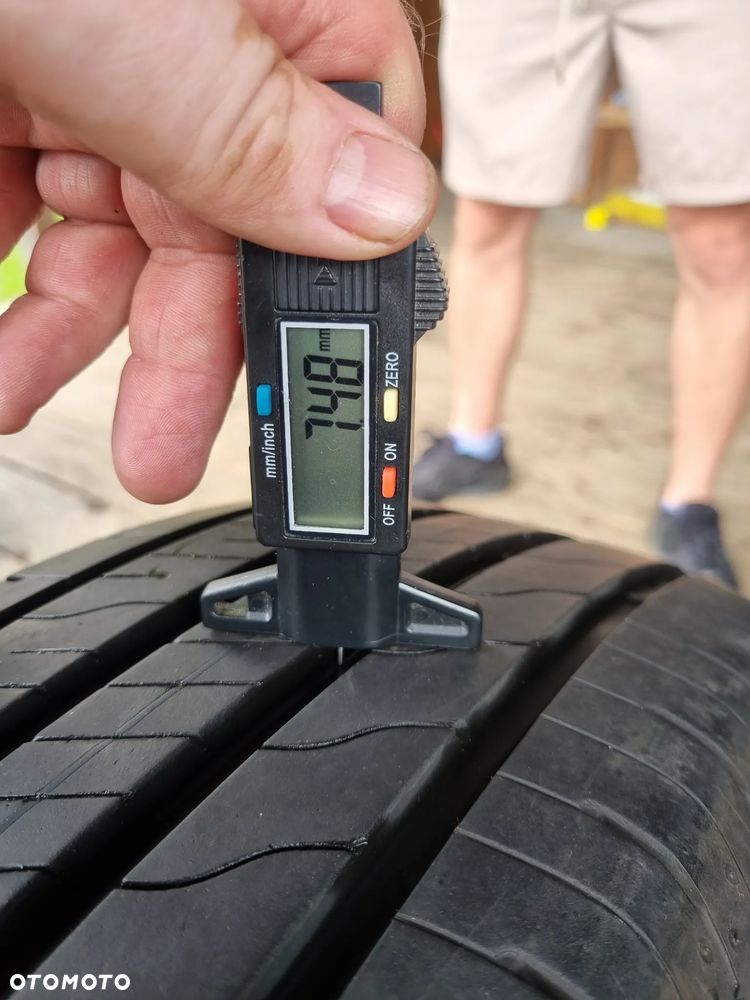 Opony Goodyear Efficientgrip 2 SUV 225/55R19 99 V 2024r,4x7,5mm super stan - 9