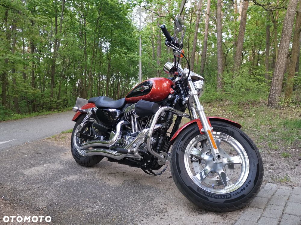 Harley-Davidson Sportster Custom 1200C - 1