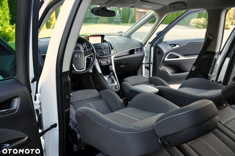 Opel Zafira - 28