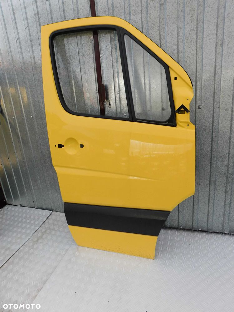 Mercedes Sprinter 906 VW Crafter drzwi prawe pasażera przód B. ŁADNE