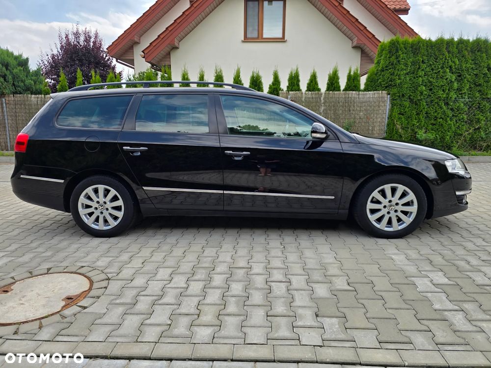 Volkswagen Passat 2.0 TDI DPF BlueMotion Technology Sportline - 6