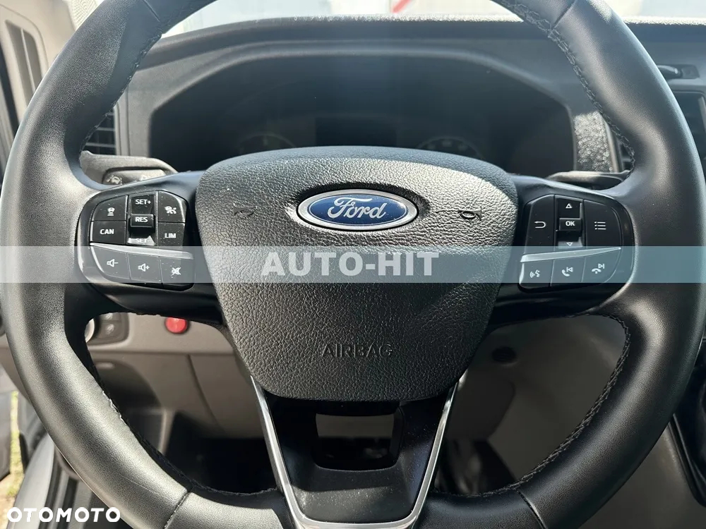 Ford Transit - 19