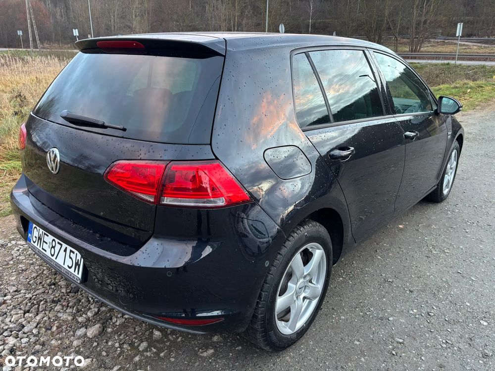 Volkswagen Golf 1.2 TSI BlueMotion Technology Cup - 4