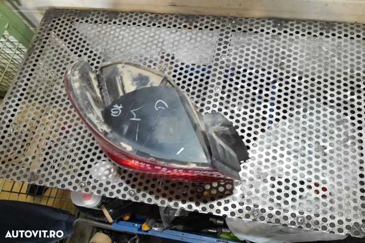 Lampa / Tripla stop stanga pe aripa Volkswagen VW Golf 6 [2008 - 2015 - 3