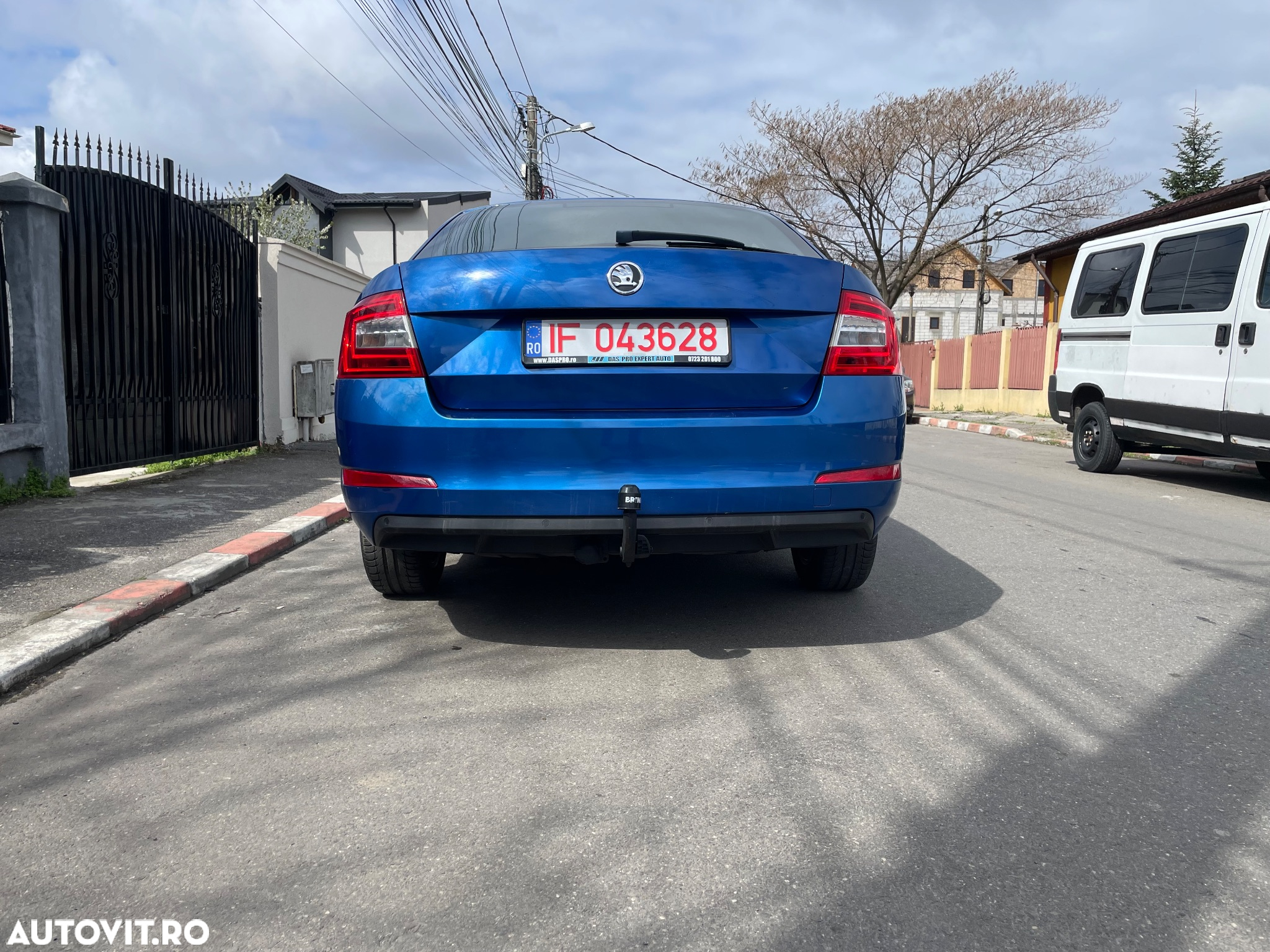 Skoda Octavia 1.6 TDI Ambiente DSG - 4