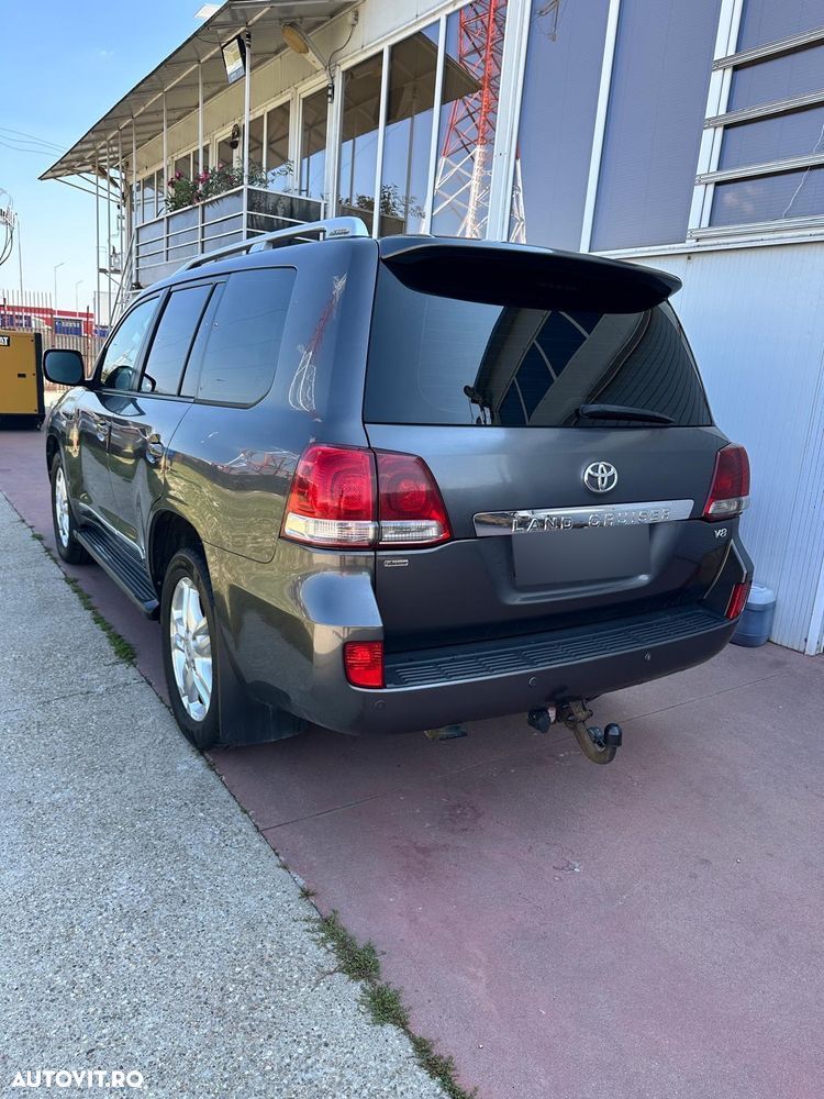 Toyota Land Cruiser V8 D-4D Automatik Executive - 2
