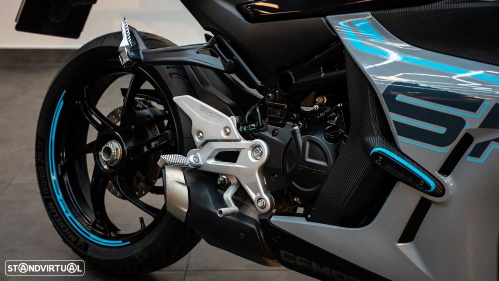CF Moto 450SR-S . - 11