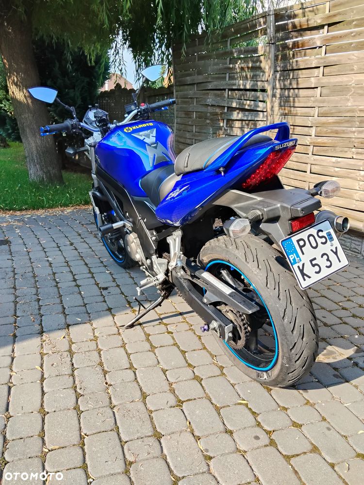Suzuki SV - 9