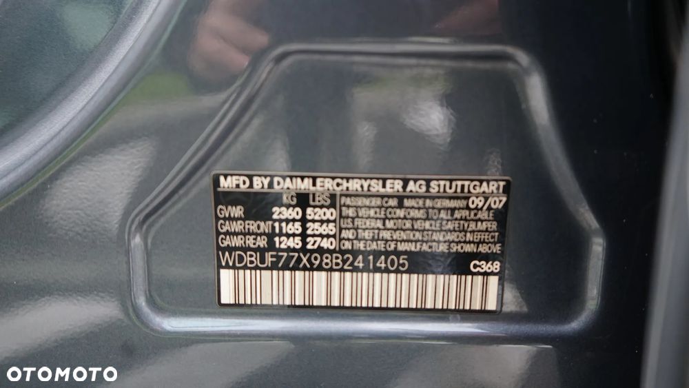 Mercedes-Benz Klasa E 63 AMG 7G-TRONIC - 32