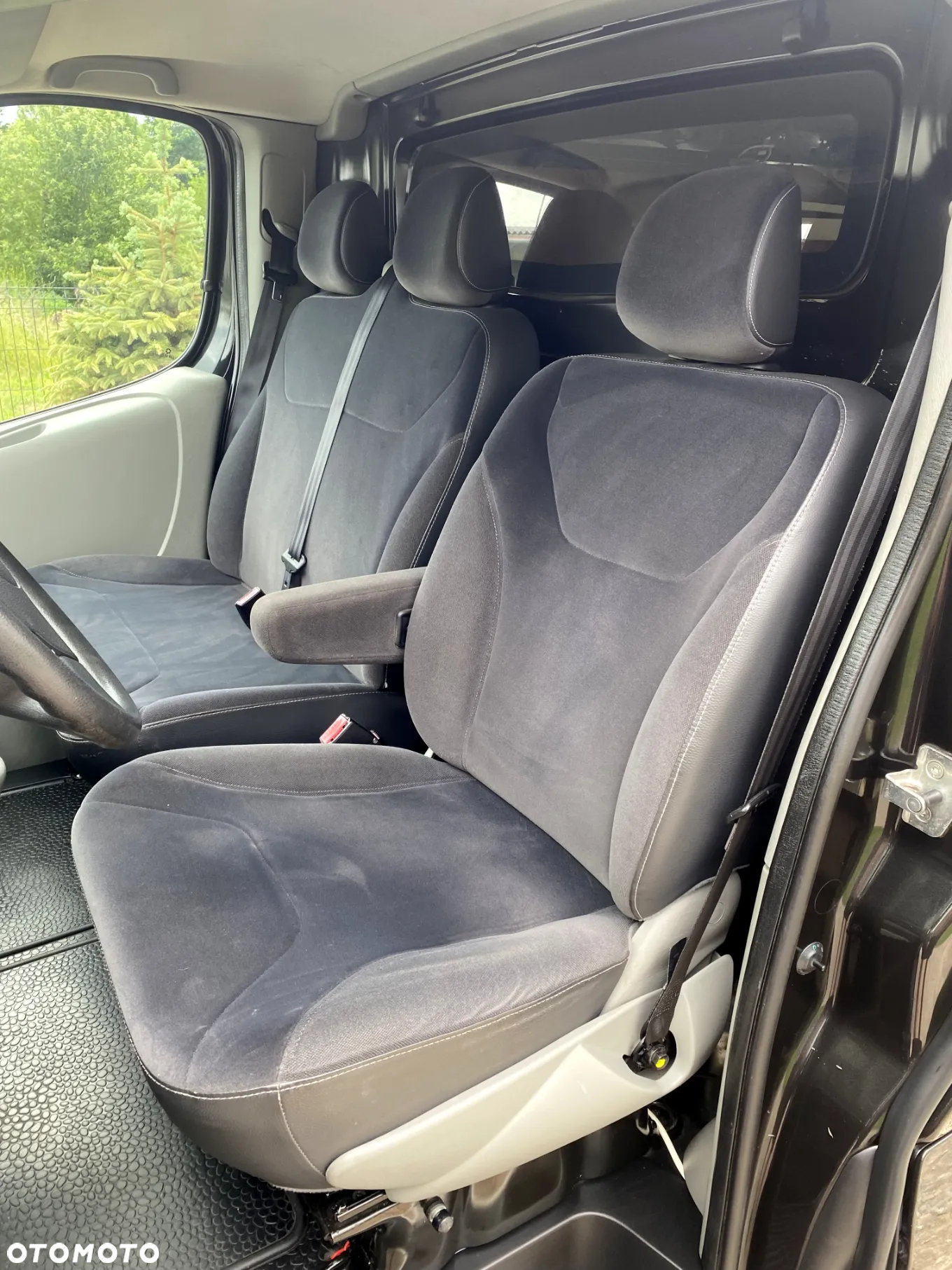 Renault TRAFIC - 9