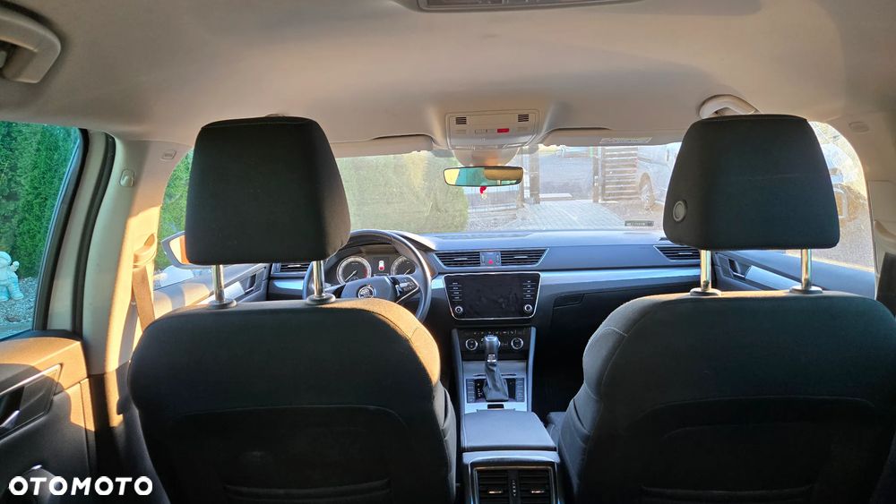 Skoda Superb 1.5 TSI Ambition DSG - 6