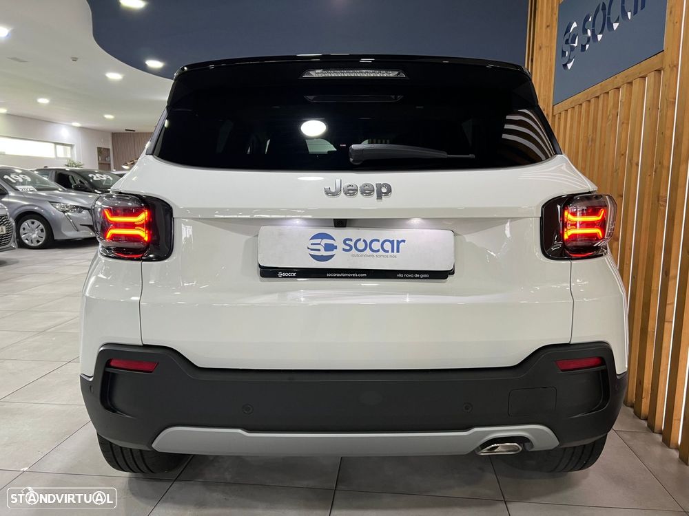 Jeep Avenger 1.2 GSE T3 Summit - 11