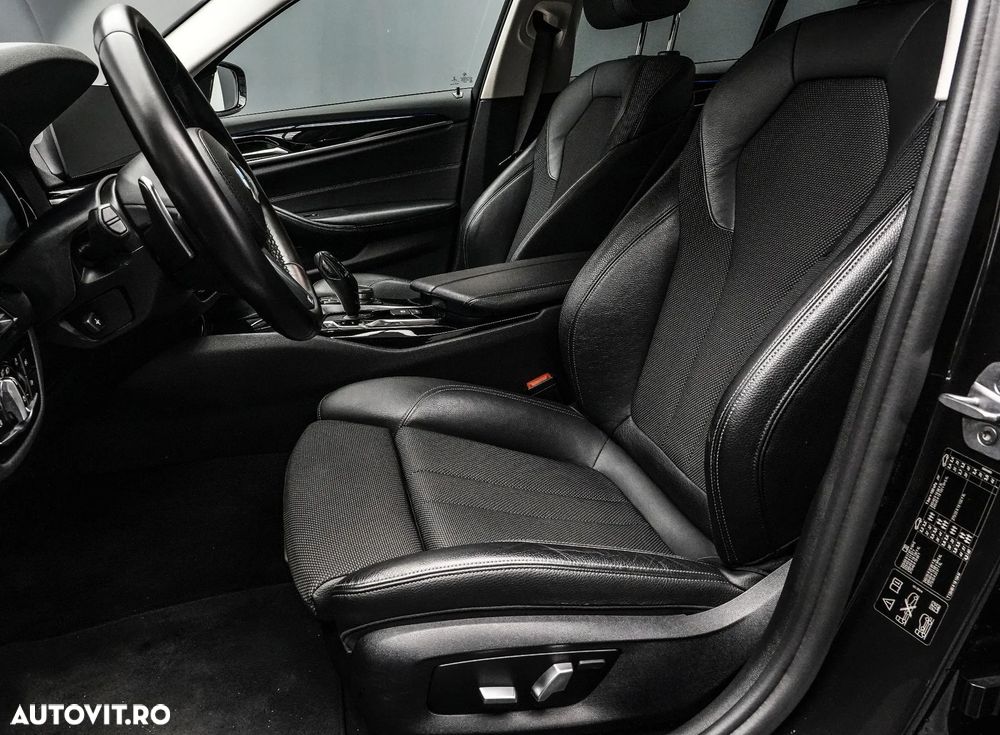 BMW Seria 5 520d xDrive AT - 14