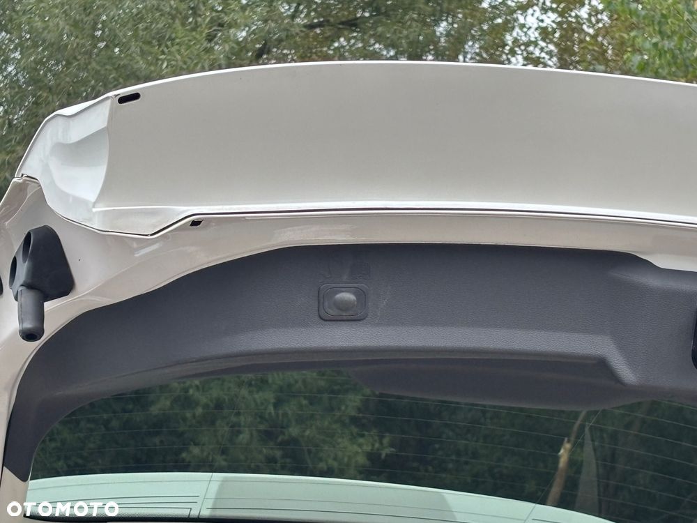 Ford Kuga 2.0 TDCi 4x4 Individual - 34