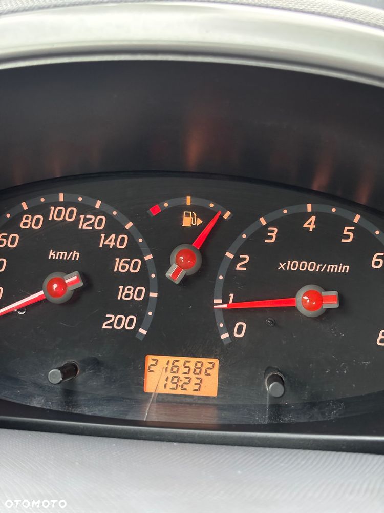 Nissan Micra 1.2 Visia - 10