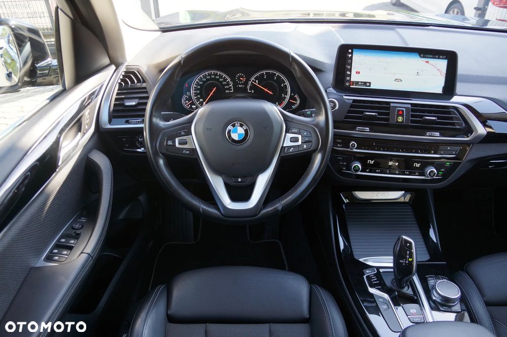 BMW X3 xDrive20d - 12