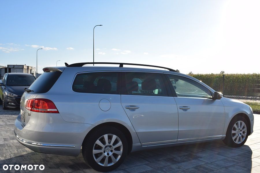 Volkswagen Passat 2.0 TDI Comfortline DSG - 20