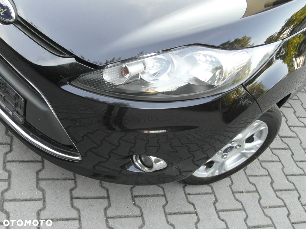 Ford Fiesta 1.25 Champions Edition - 2