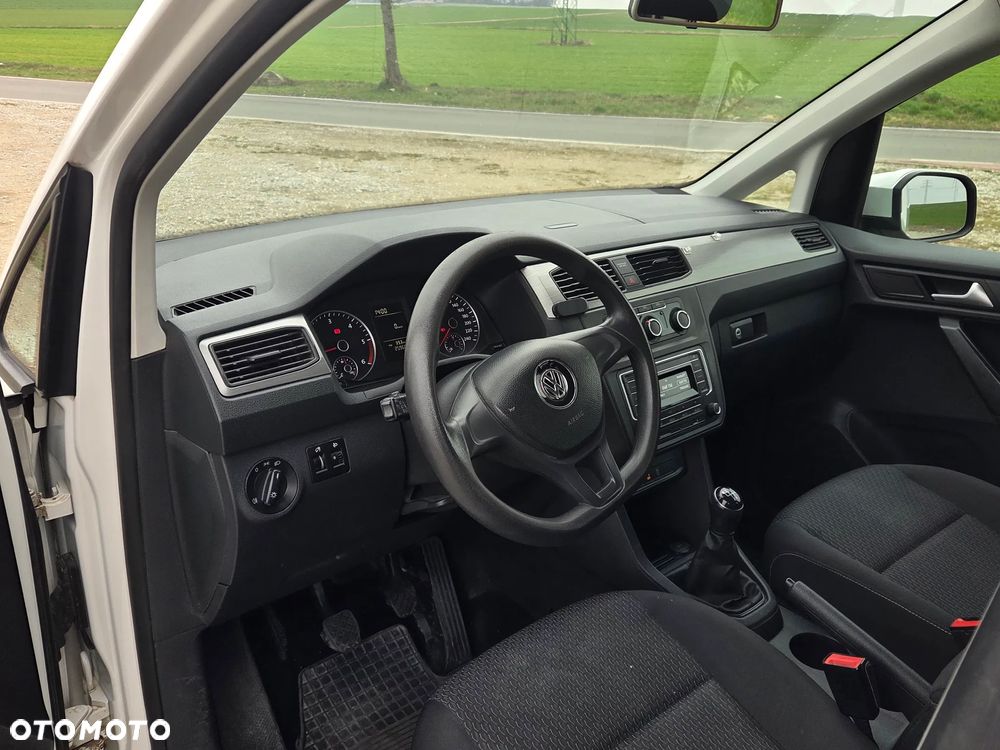 Volkswagen Caddy - 10