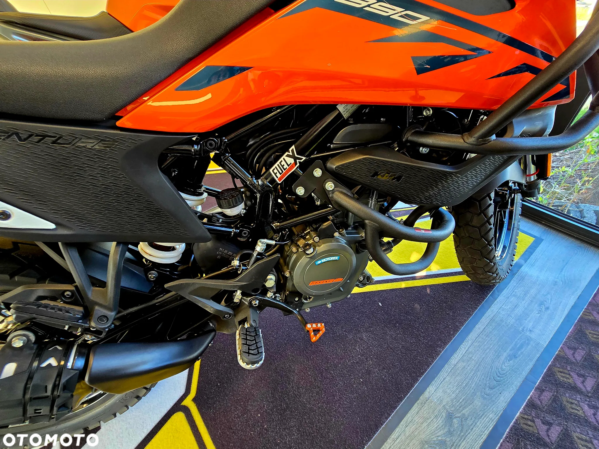KTM Adventure - 10