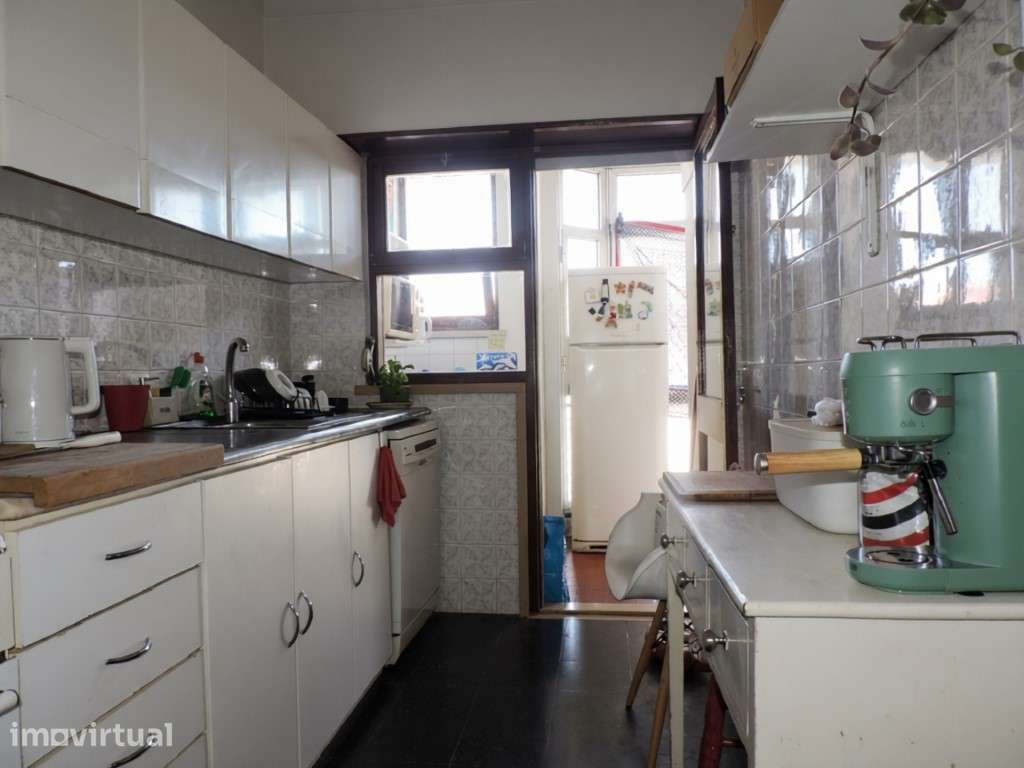 Apartamento T2 Junqueiro - Parede - Arrecadação - Vista MAR - Grande imagem: 4/27