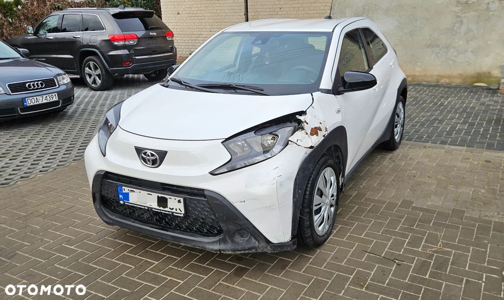 Toyota Aygo X 1.0 VVT-i Limited - 4