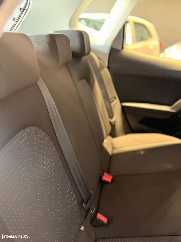 SEAT Arona 1.0 TSI Style — fotografia 46