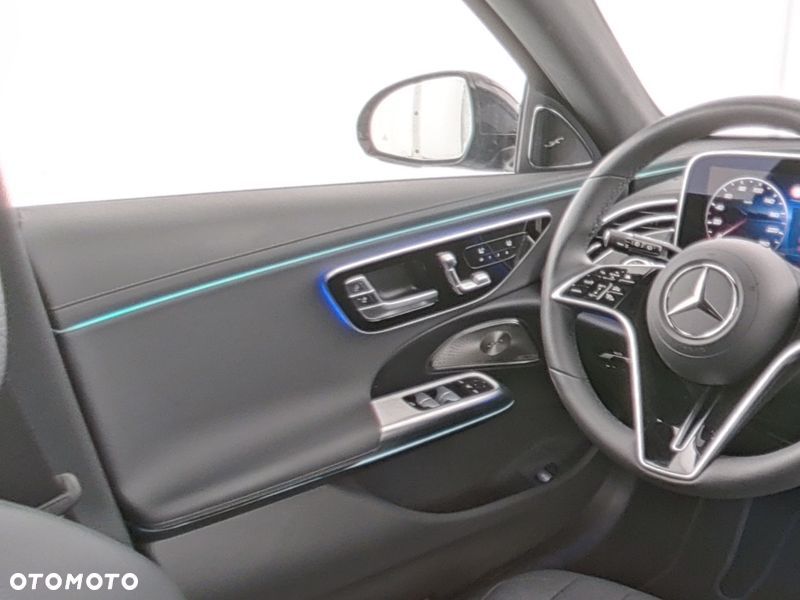 Mercedes-Benz Klasa E 300 de PHEV 4-Matic All-Terrain Avantgarde 9G-Tronic - 10