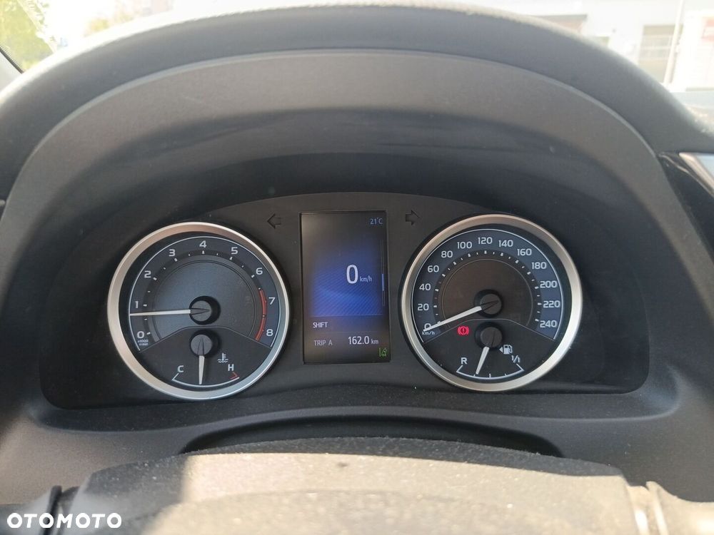 Toyota Corolla - 18