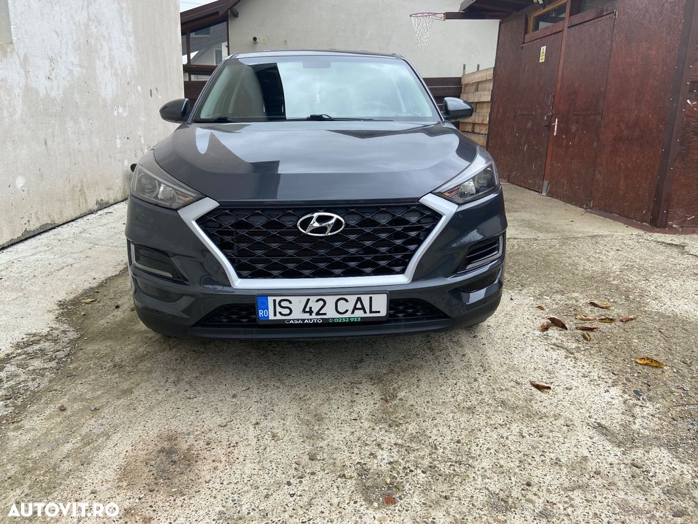 Hyundai Tucson - 1