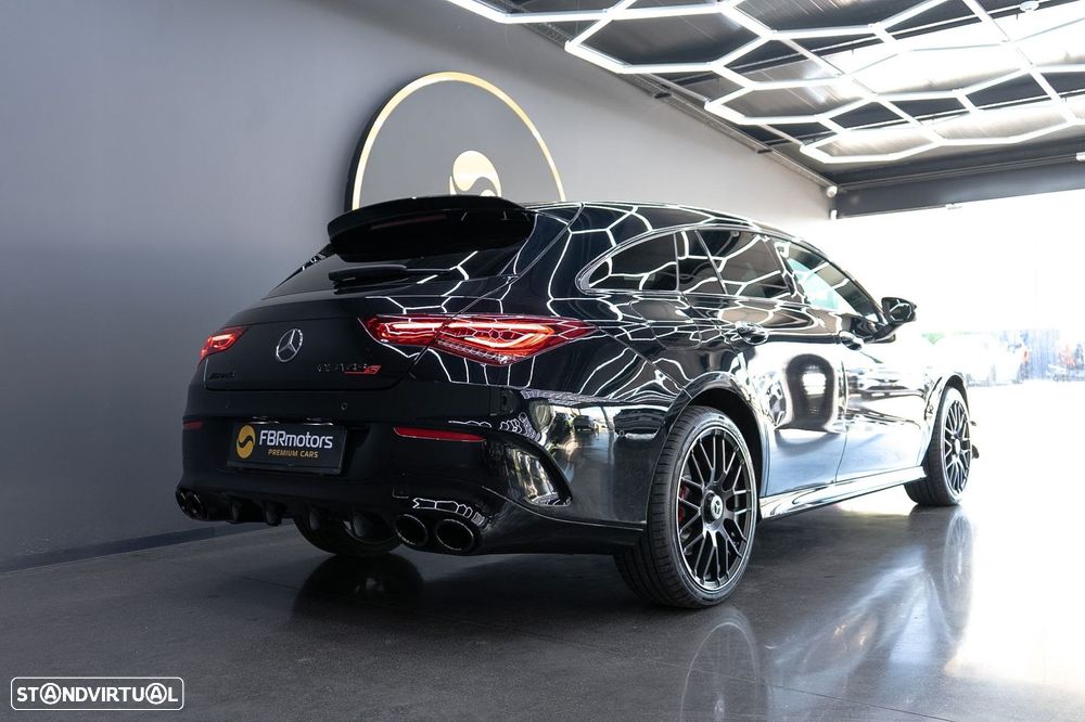 Mercedes-Benz CLA 250 e Shooting Brake AMG Line - 10