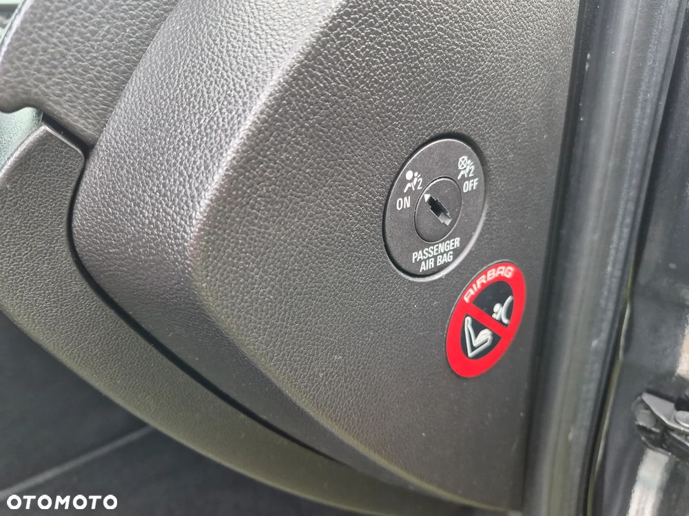 Opel Insignia 2.0 CDTI Cosmo - 11