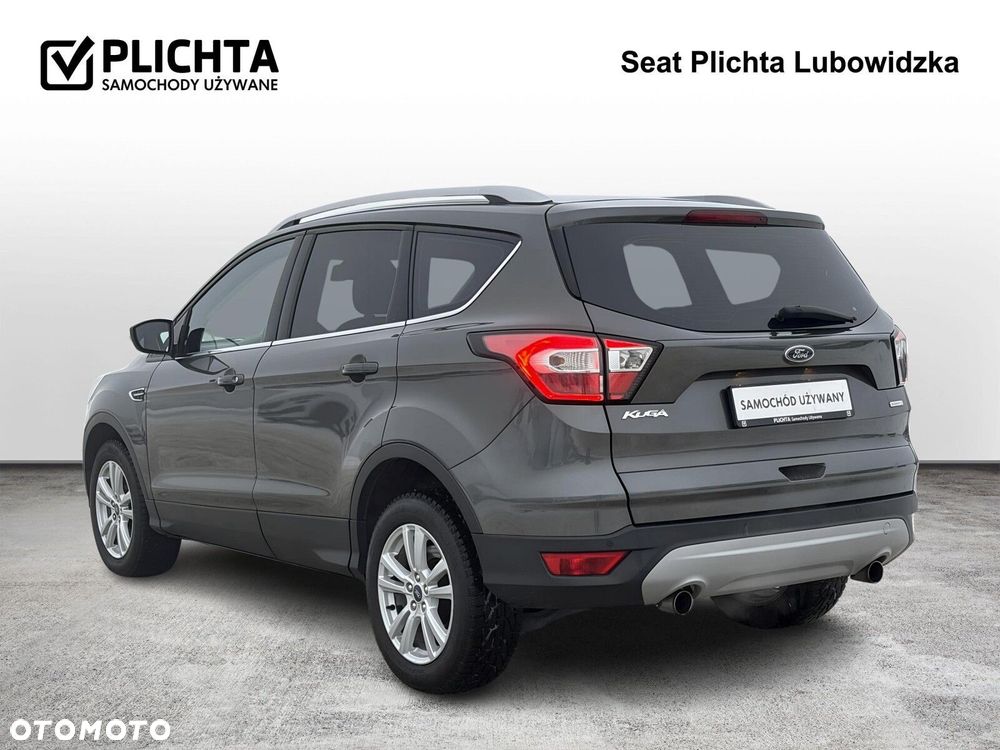 Ford Kuga - 4
