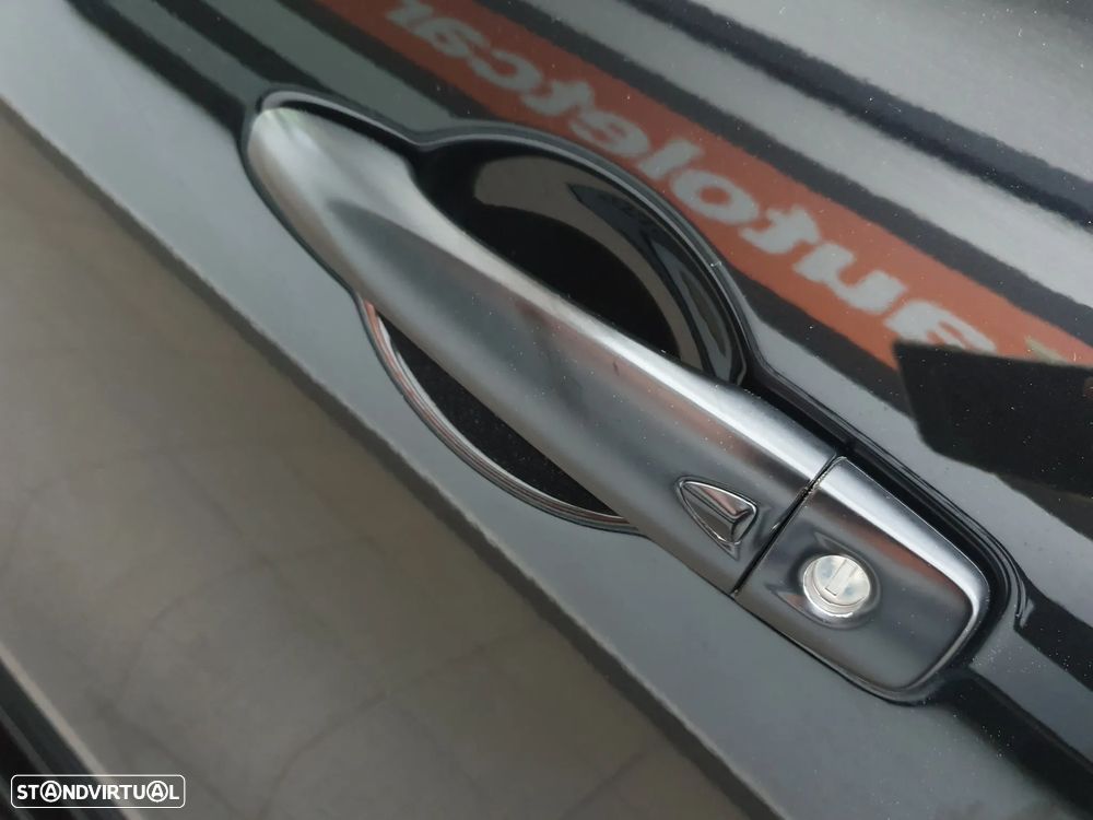 Mercedes-Benz X 250 Aut. PURE - 15