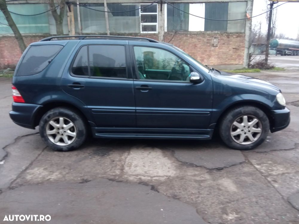 Mercedes-Benz ML - 8