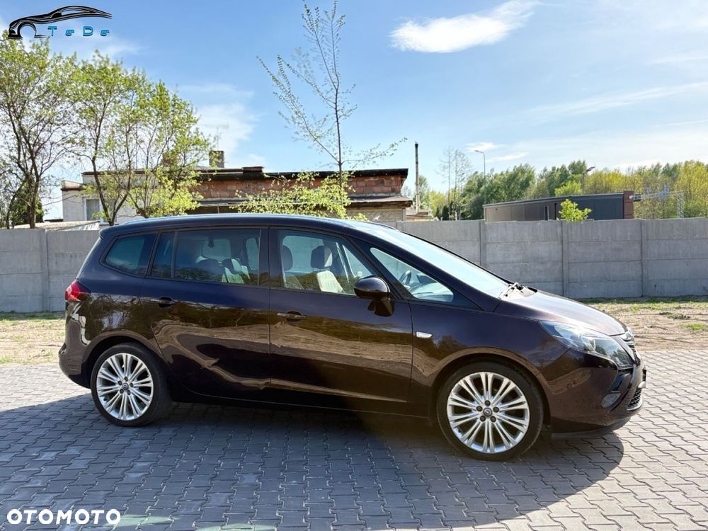 Opel Zafira 1.4 T Cosmo EcoFLEX S&S EU6 - 10